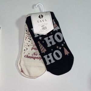 •NWT• Pure Barre x Tavi Holiday 2 Pack Grip Socks
